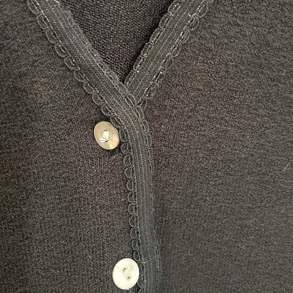 SABA Classic V neck Cardigan with lace detail. - Picture 6 of 6